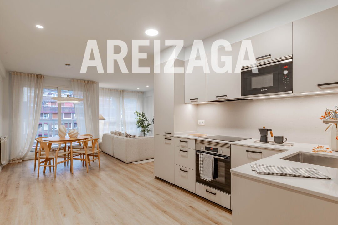 Apartment in Centro, Donostia-San Sebastian, Spain 4 - 17357646
