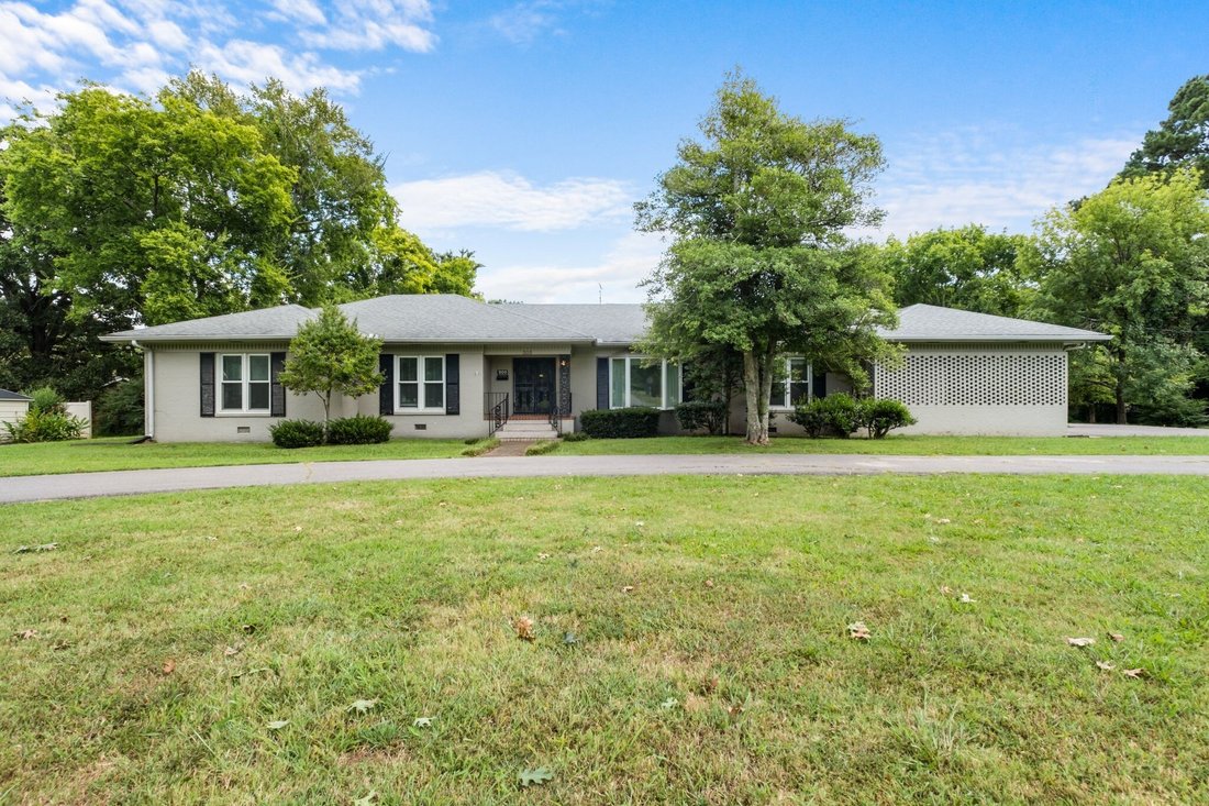 House in Lebanon, Tennessee, United States 2 - 17359898