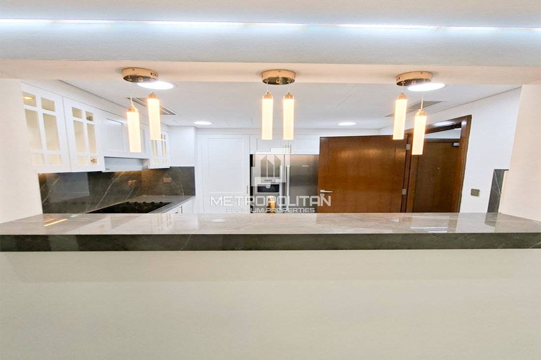 Apartment in Palm Jumeirah, Dubai, United Arab Emirates 3 - 17364150