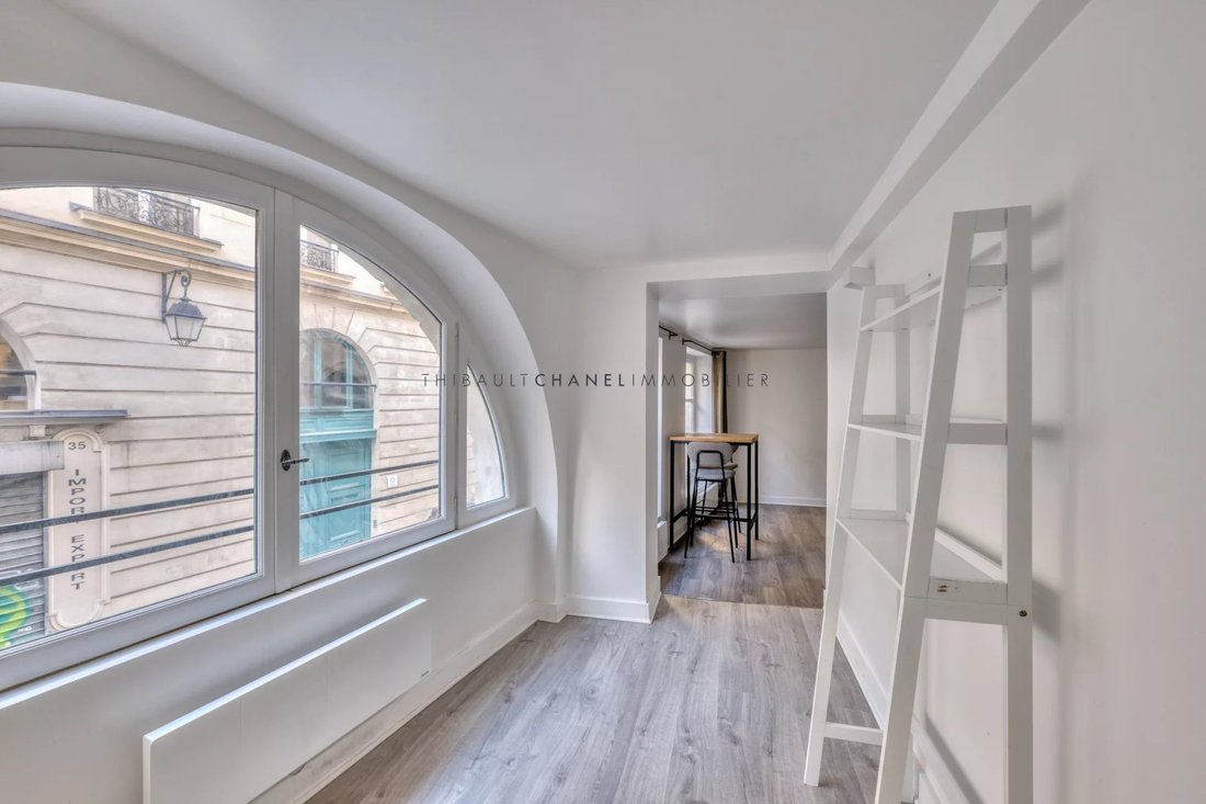 Apartment in Montorgueil-Saint Denis, Paris 2e Arrondissement, Paris 4 - 17357420