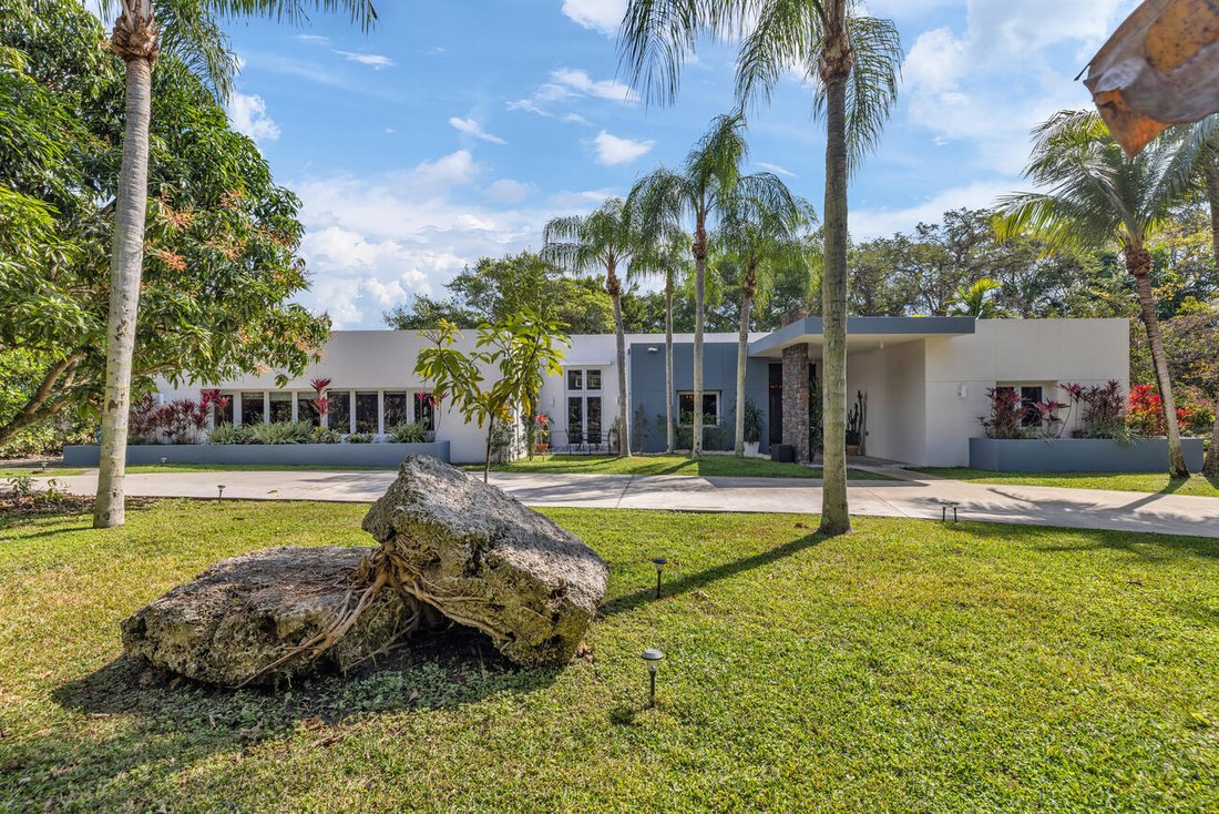 House in Miami, Florida, United States 1 - 17354740