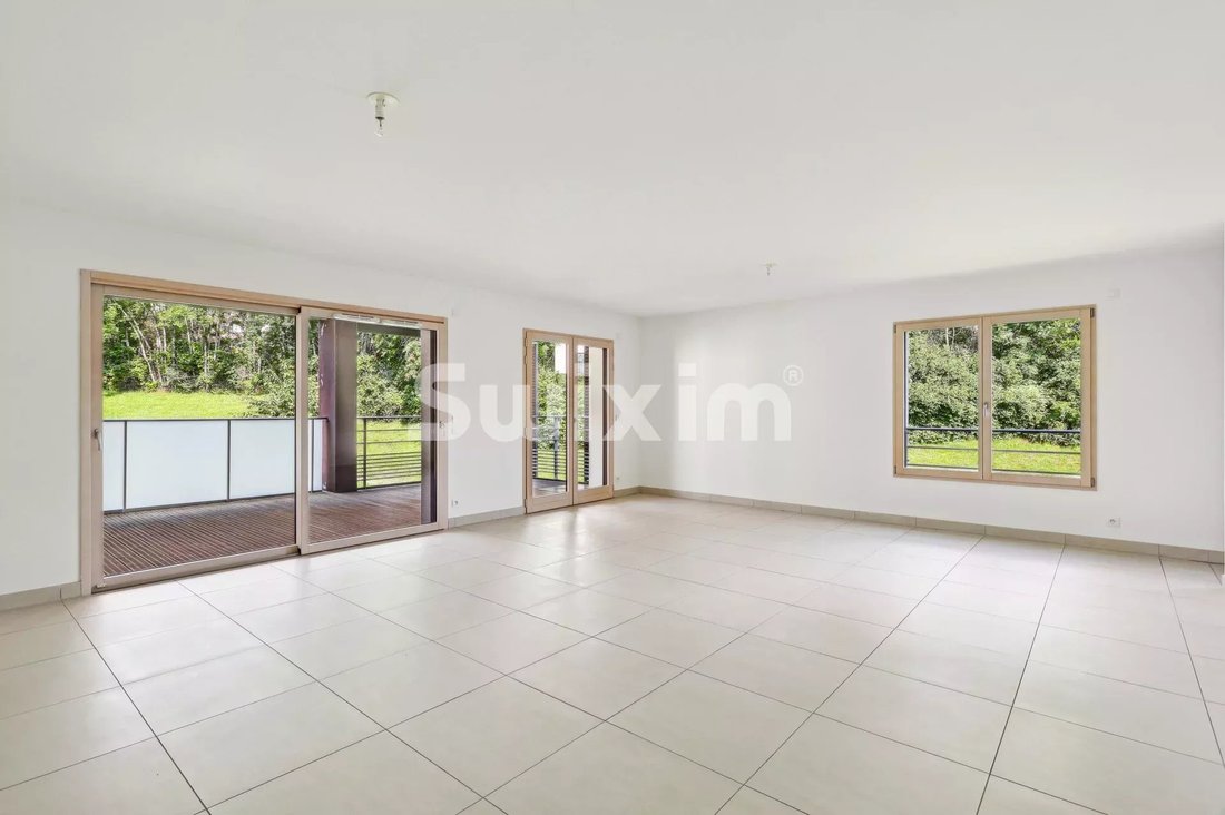 Apartment in Divonne-les-Bains, Auvergne-Rhône-Alpes, France 1 - 15009406
