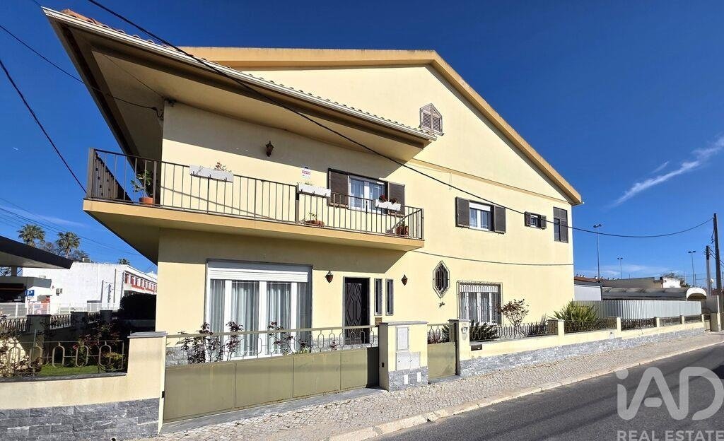 Townhouse in Montijo e Afonsoeiro, Setubal, Portugal 1 - 17364813