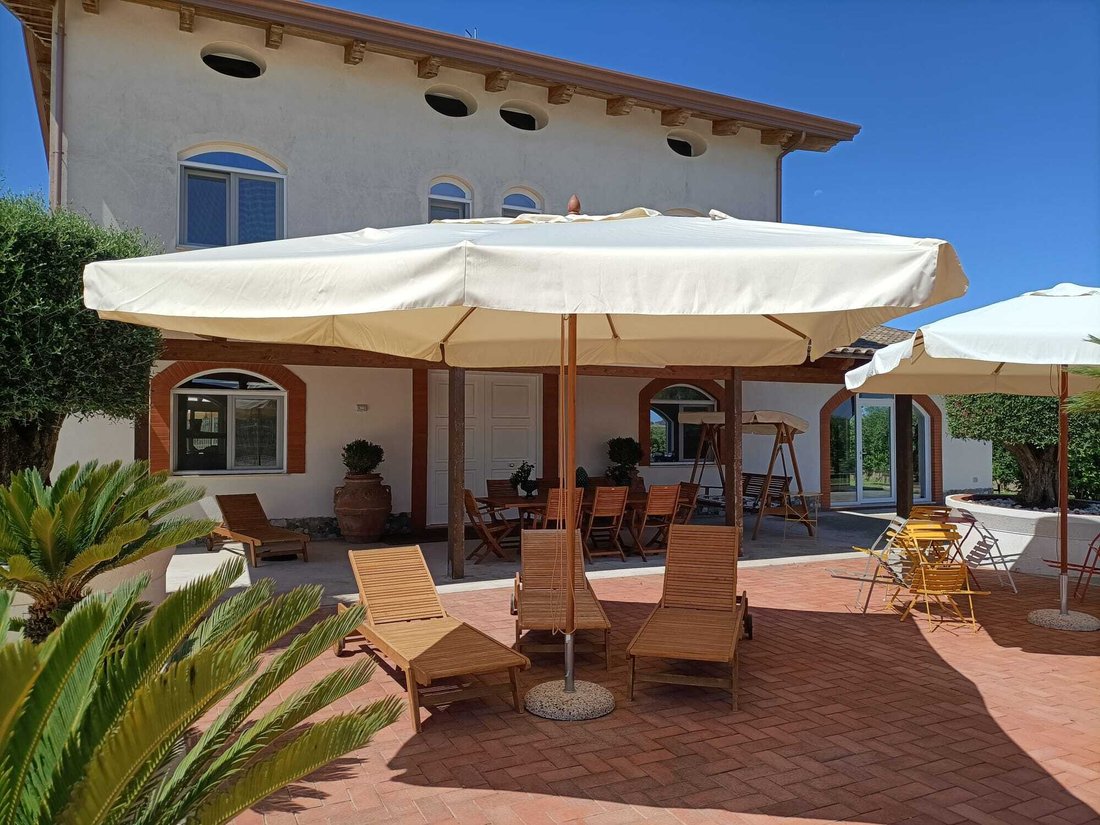 House in Paestum, Campania, Italy 1 - 17365298