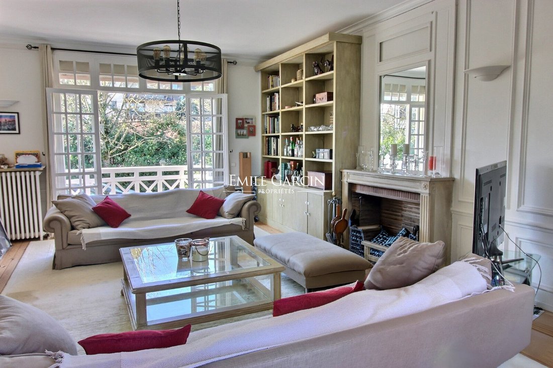 Villa in Deauville, Normandy, France 3 - 17361525