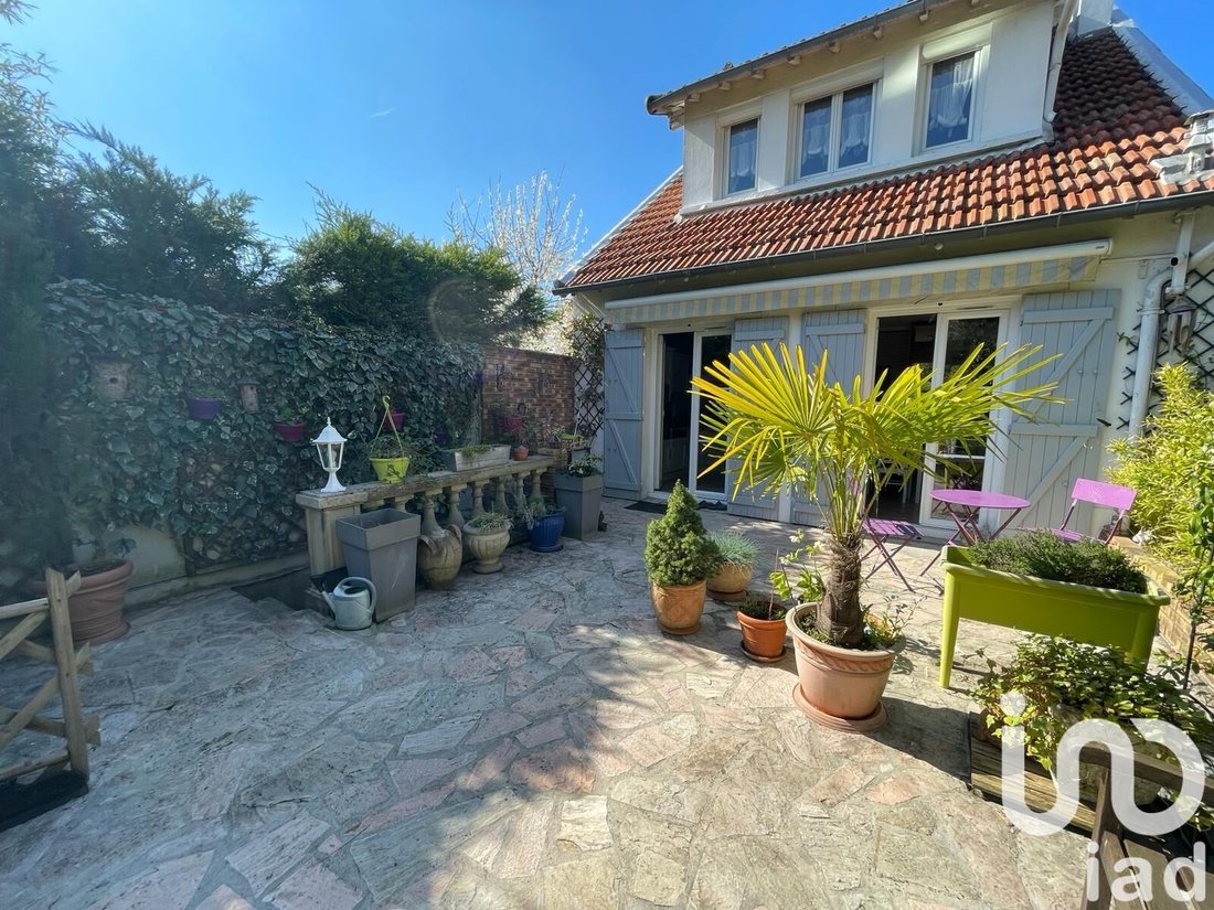 Maison à Les Coteaux, Bry-sur-Marne, France 2 - 17370353