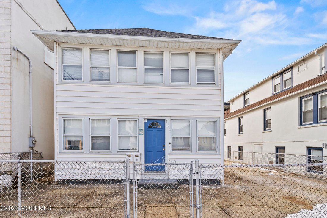 House in Seaside Heights, New Jersey, United States 2 - 17370496