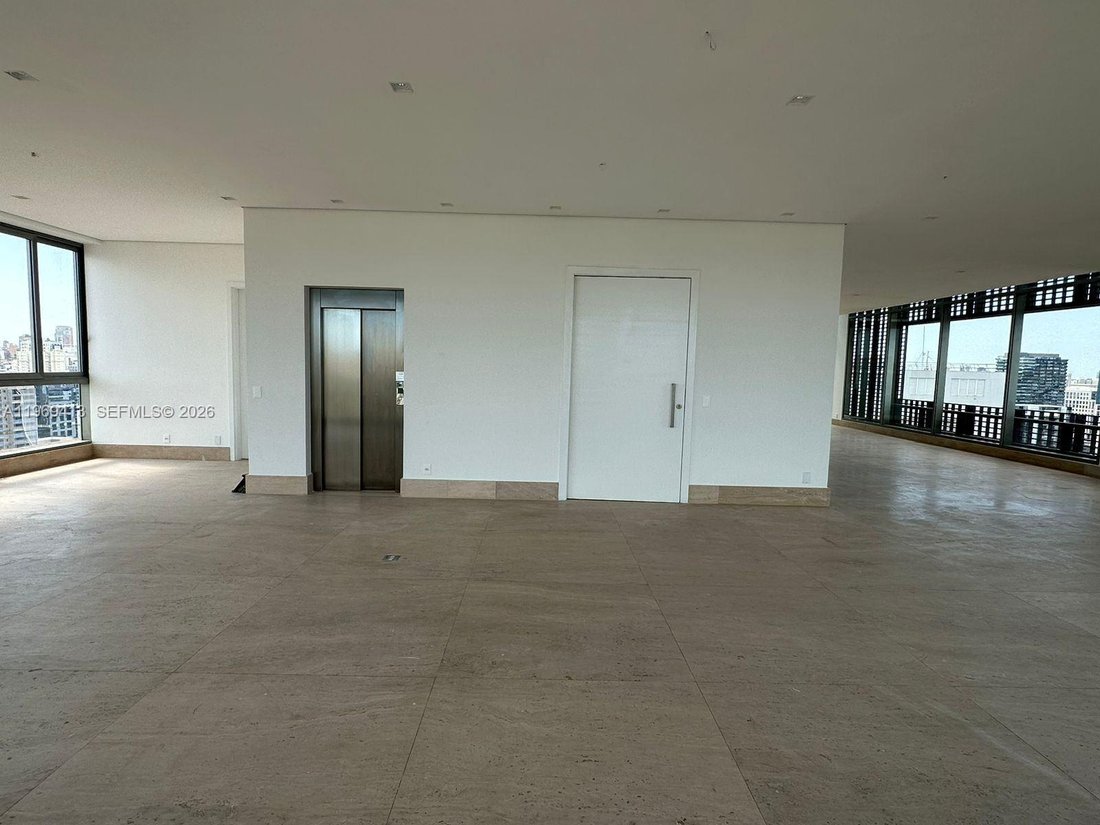 Condo in Itaim Bibi, State of São Paulo, Brazil 2 - 17360436