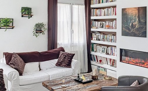 Apartment in Saint-Julien-en-Genevois, Auvergne-Rhône-Alpes, France 1
