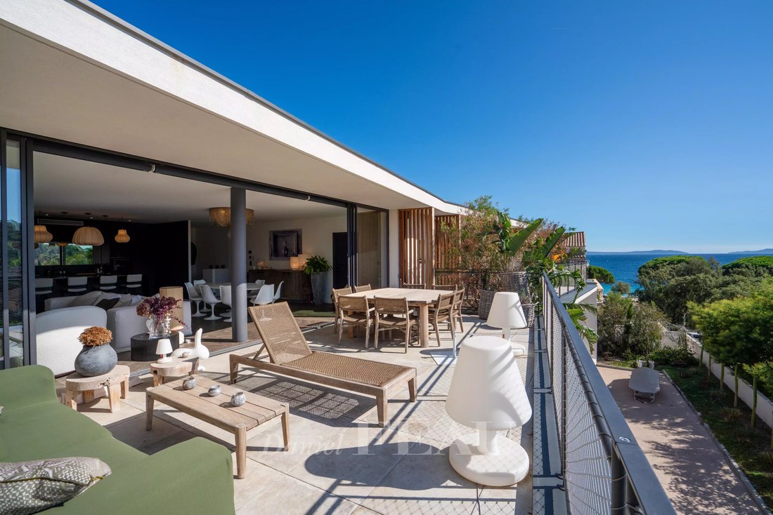 Apartment in Le Lavandou, Provence-Alpes-Côte d'Azur, France 4 - 17357947
