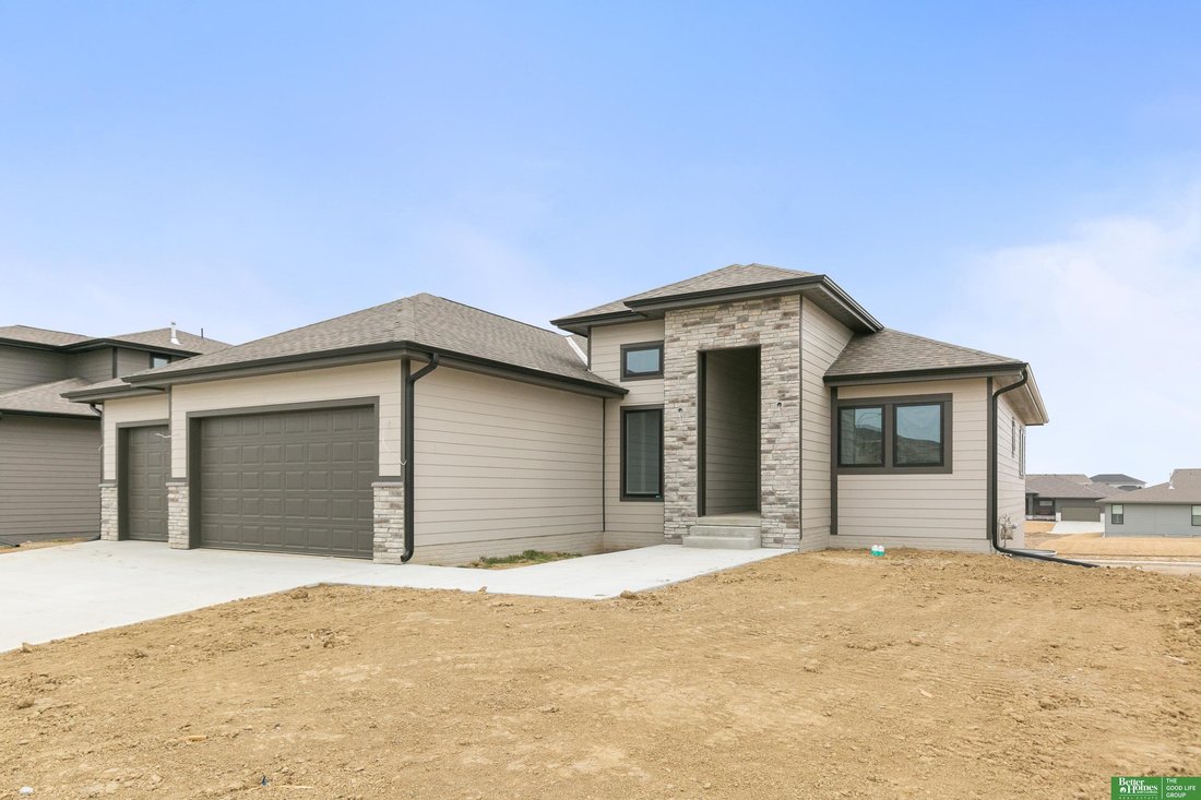 House in Papillion, Nebraska, United States 5 - 17356091