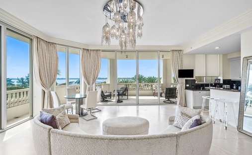 Condo in Palm Beach, Florida, United States 1