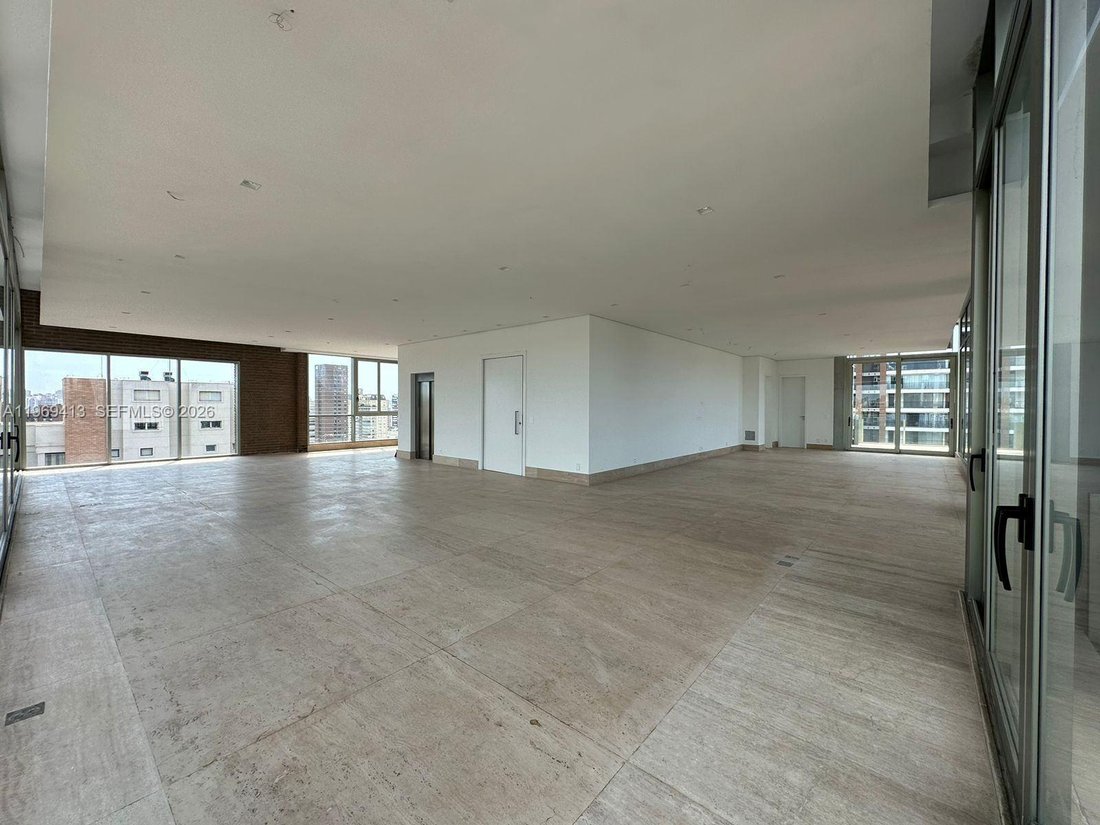 Condo in Itaim Bibi, State of São Paulo, Brazil 3 - 17360436