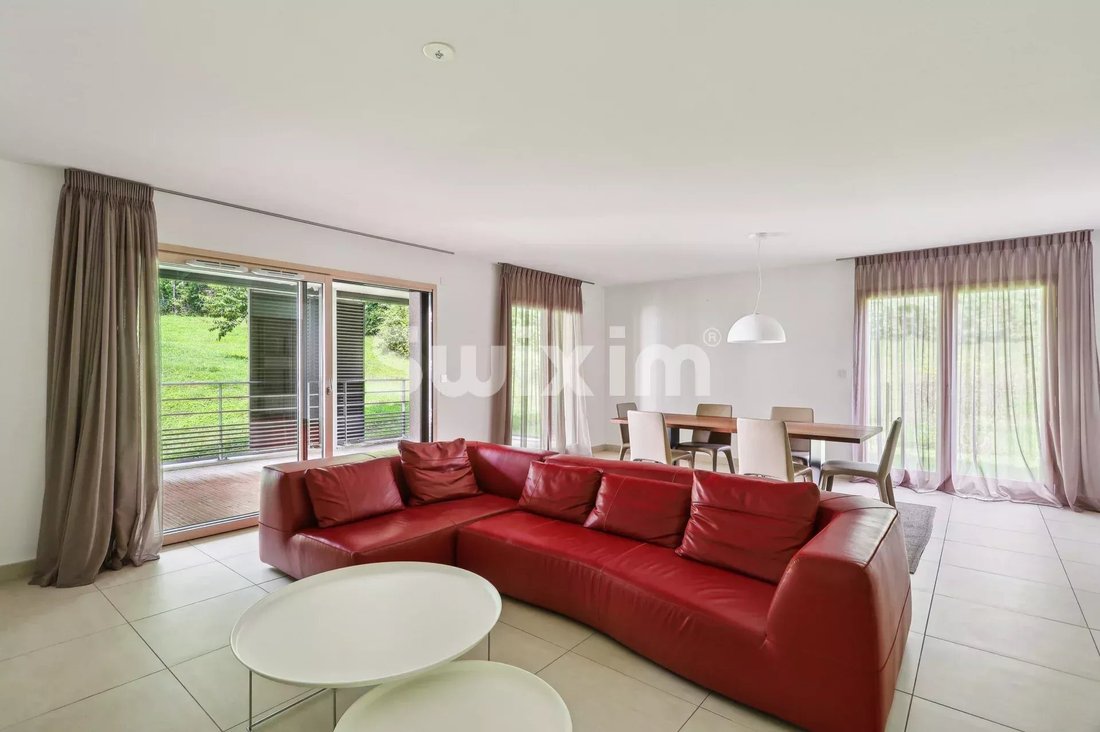 Apartment in Divonne-les-Bains, Auvergne-Rhône-Alpes, France 3 - 15009409