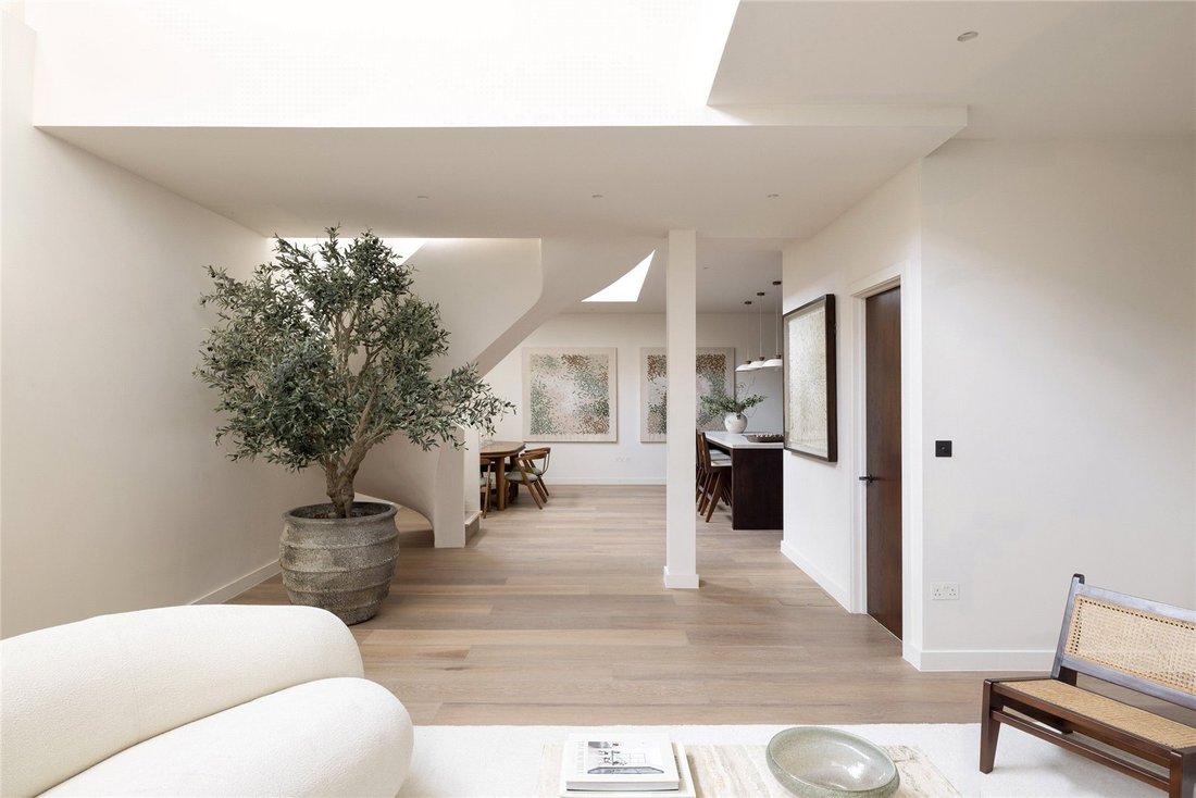 Apartment in Ladbroke Grove, Kensington And Chelsea, England 5 - 17356836
