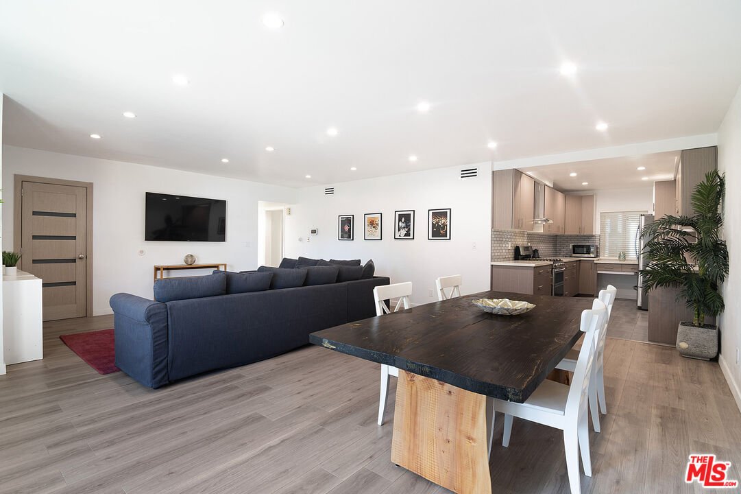 Condo in Los Angeles, California, United States 1 - 17360303