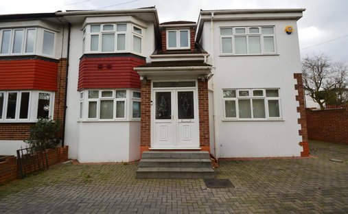 House in Redbridge, England 1