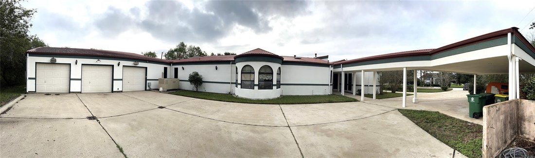 House in Pearland, Texas, United States 2 - 17356754