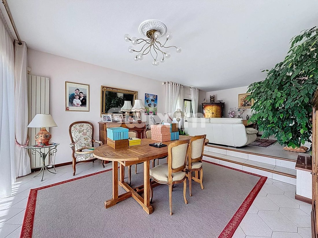 House in Ouest, Gex, France 3 - 15642259
