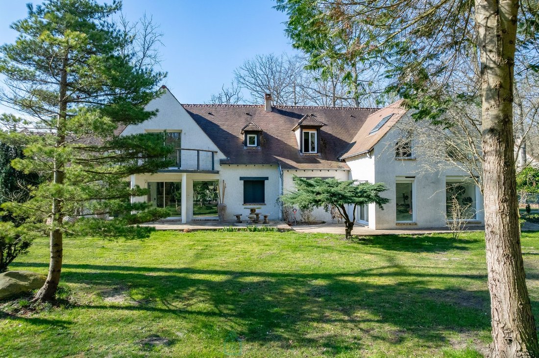 House in Noisy-sur-Ecole, Ile-de-France, France 2 - 17361854