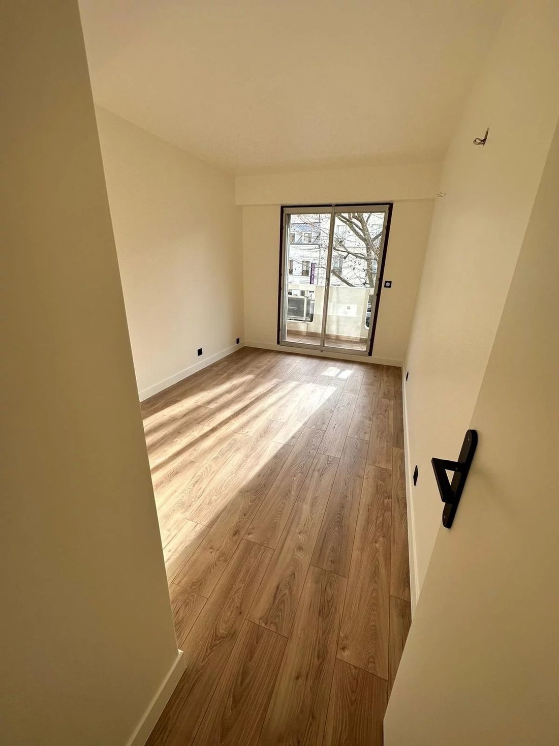 Apartment in Léon-Blum Folie-Regnault, Paris 11e Arrondissement, Paris 5 - 17357622