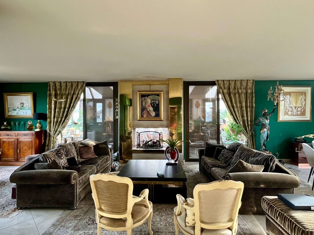 Apartment in Barbâtre-Saint Remy-Verrerie, Reims, France 1 - 17362682