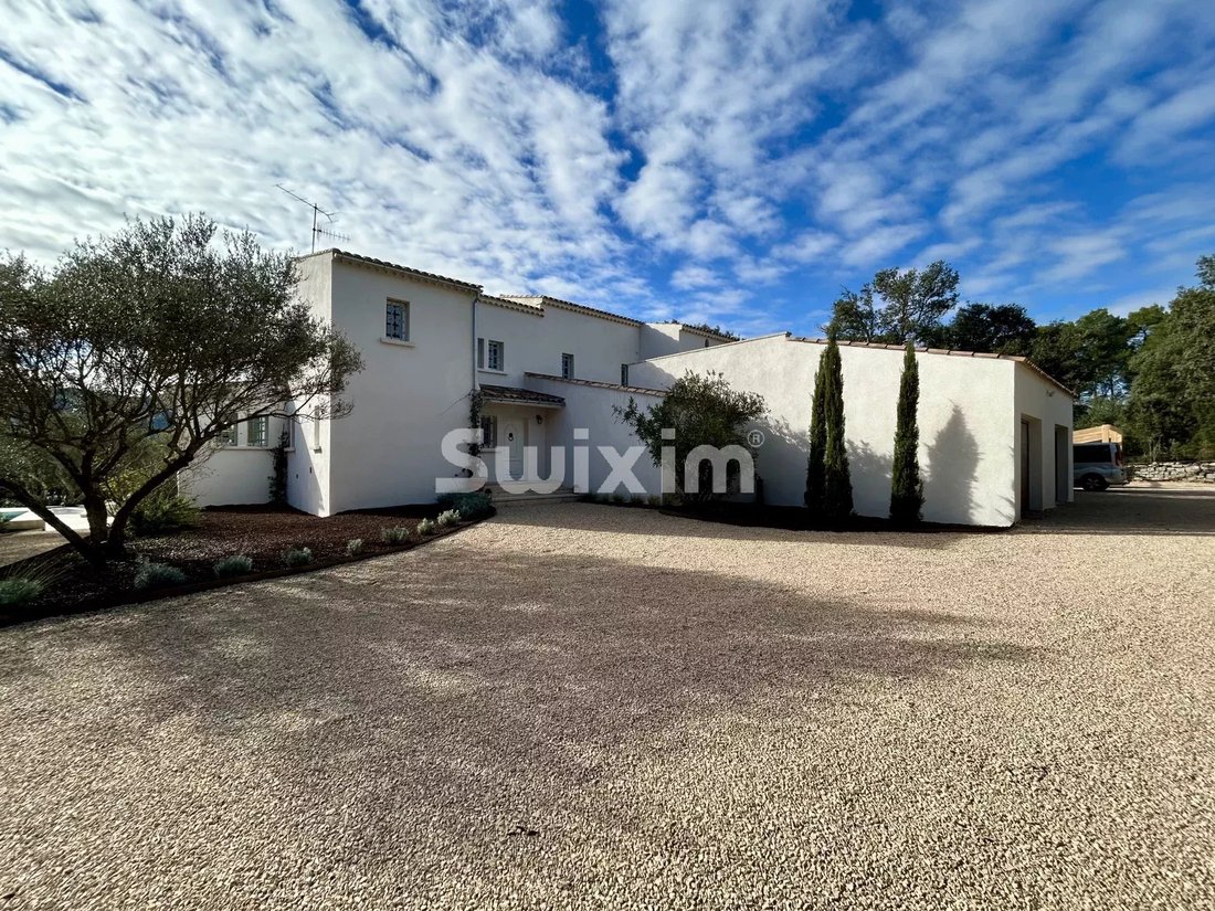 Estate in Le Thoronet, Provence-Alpes-Côte d'Azur, France 5 - 16661306