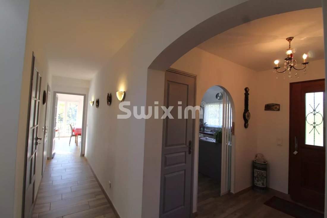 Villa in Grasse, Provence-Alpes-Côte d'Azur, France 2 - 16741048