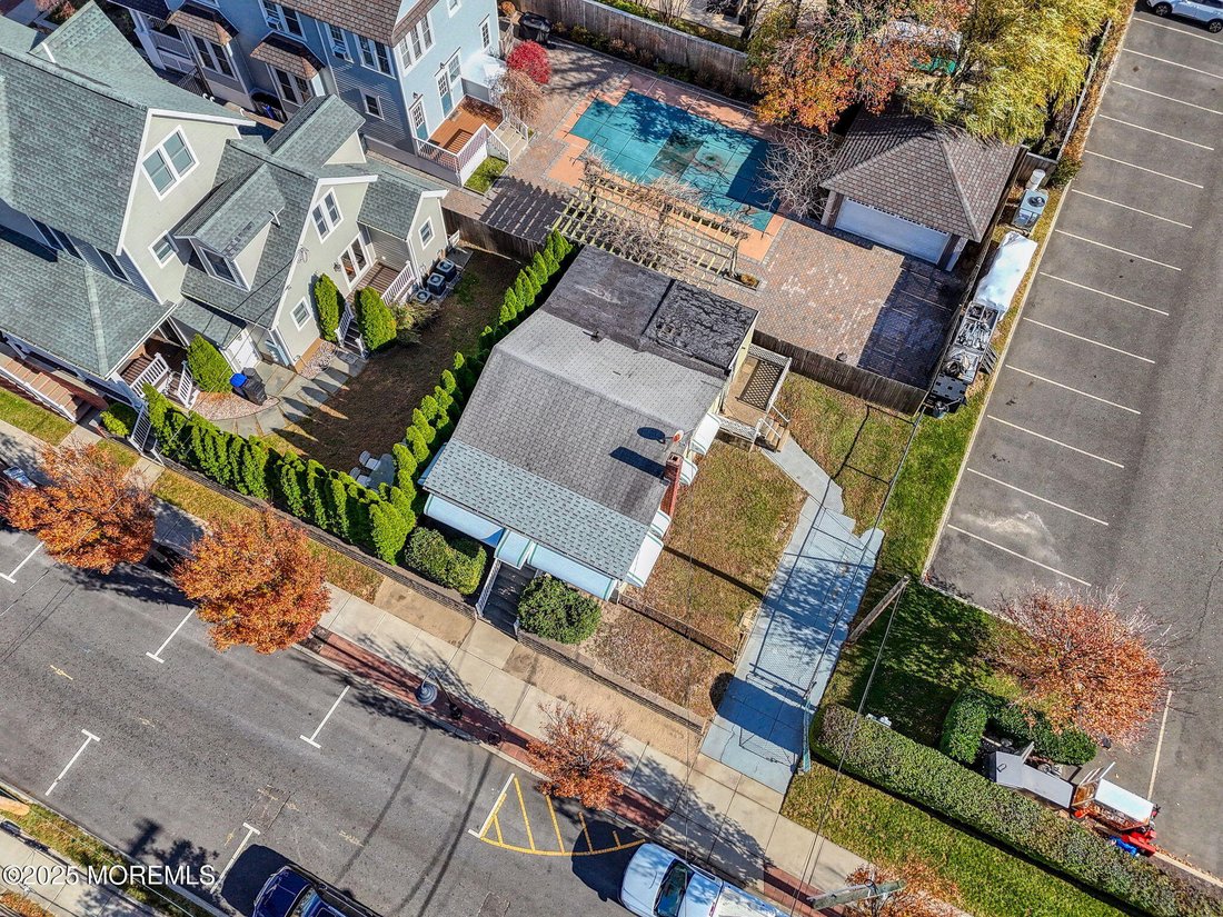 House in Asbury Park, New Jersey, United States 5 - 17366580