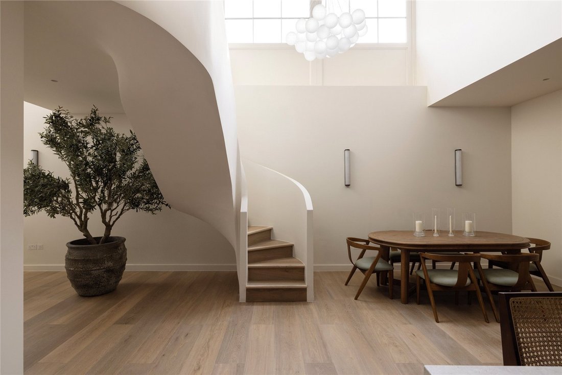 Apartment in Ladbroke Grove, Kensington And Chelsea, England 2 - 17356836