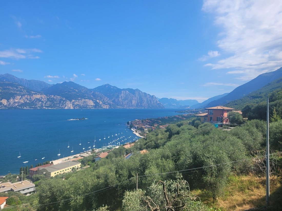 Villa in Brenzone sul Garda, Veneto, Italy 3 - 17364237