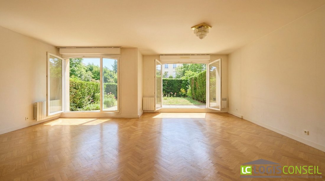Apartment in La Faiencerie-Le Clos Saint Cyr, Bourg-la-Reine, France 2 - 17362518