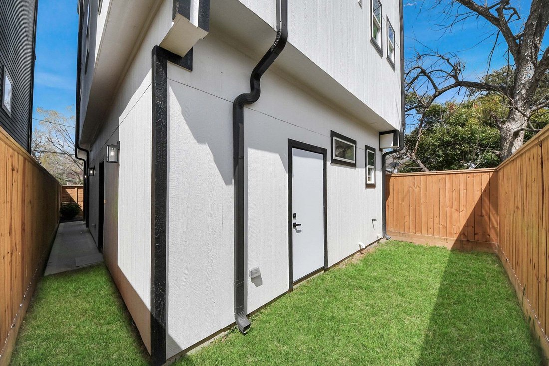 House in Houston, Texas, United States 5 - 17327747