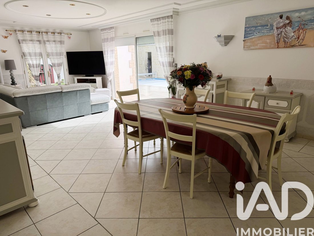 House in Saint-Pierre-d'Oléron, Nouvelle-Aquitaine, France 5 - 17370349