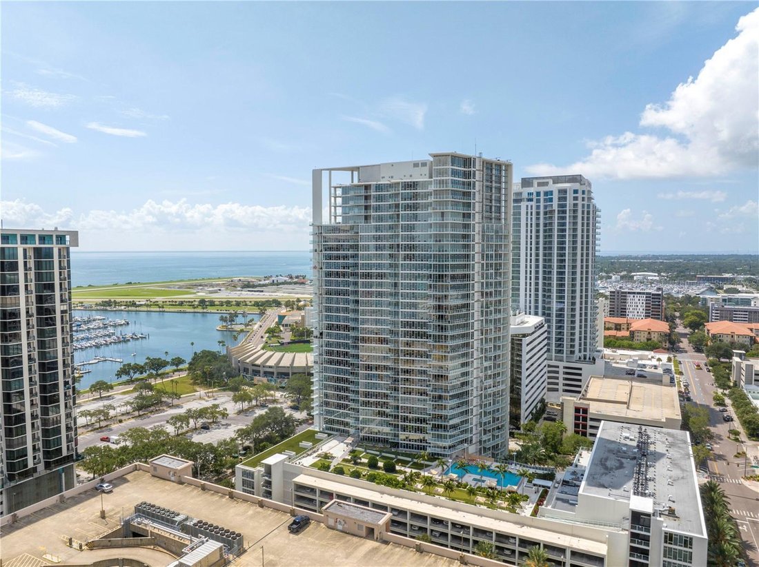 Condo in St. Petersburg, Florida, United States 2 - 17359291
