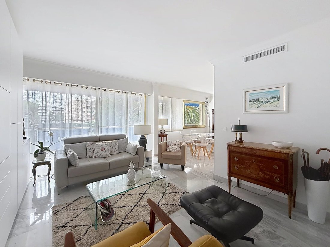Apartment in Hippodrome, Cagnes-sur-Mer, France 1 - 17369947