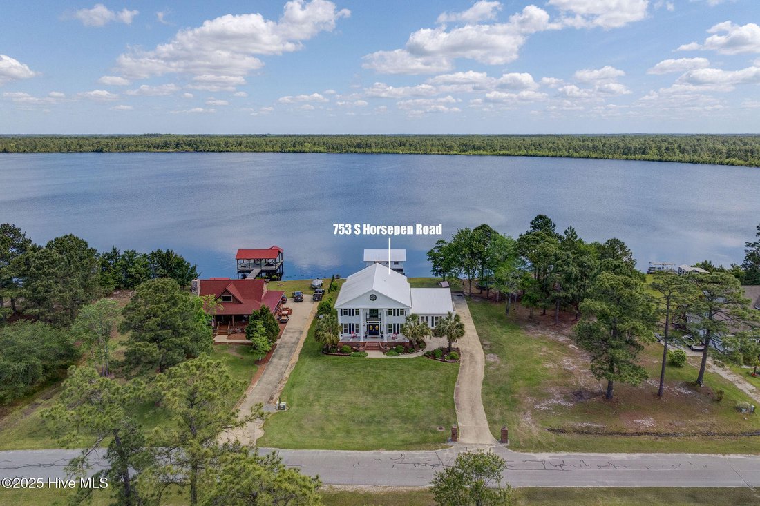 House in Harrells, North Carolina, United States 2 - 17365443
