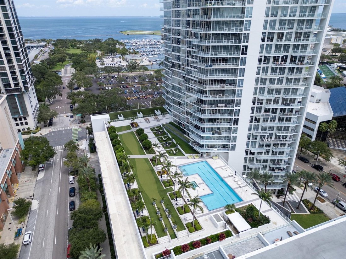Condo in St. Petersburg, Florida, United States 1 - 17359304