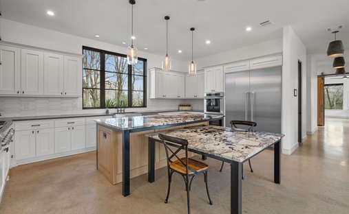 House in Hickory Creek, Texas, United States 1