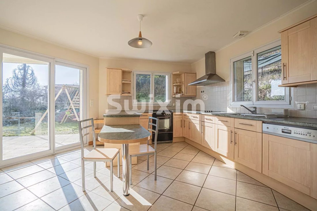 Casa a Crozet, Auvergne-Rodano-Alpi, Francia 5 - 15566952