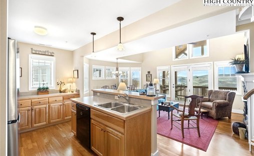 Condo in Banner Elk, North Carolina, United States 1
