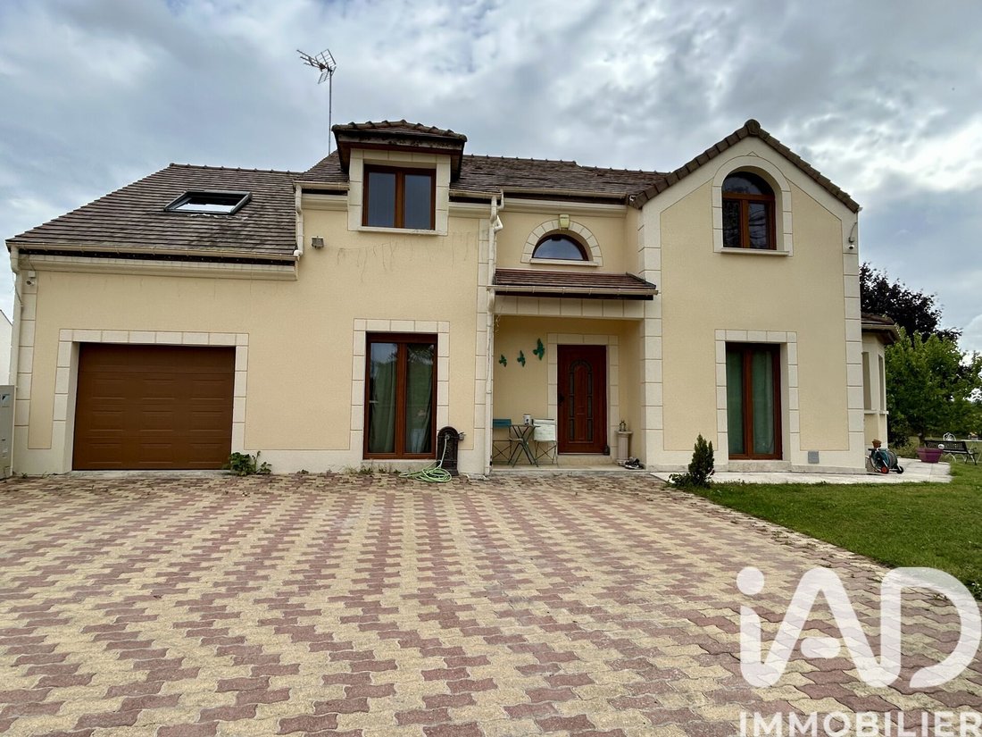 House in Evry-Gregy-sur-Yerre, Ile-de-France, France 1 - 17370339