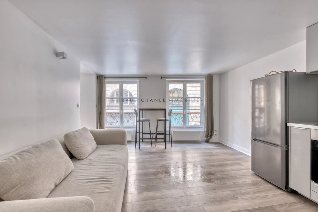 Apartment in Montorgueil-Saint Denis, Paris 2e Arrondissement, Paris 2 - 17357420