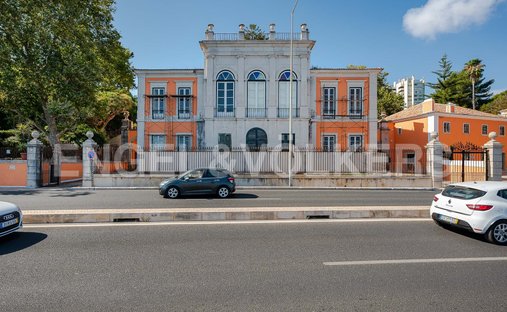 Chateau in Paco de Arcos, Lisbon, Portugal 1