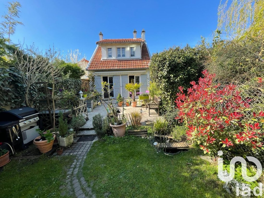 Maison à Les Coteaux, Bry-sur-Marne, France 1 - 17370353