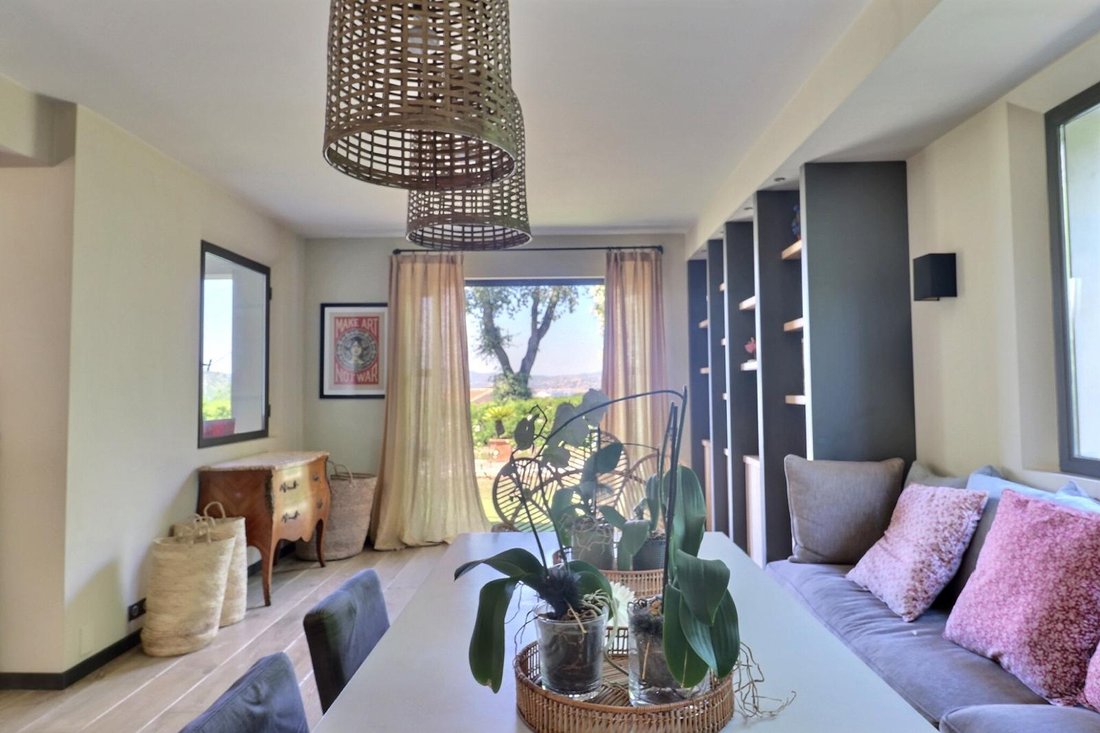 Villa in Zone Ouest Urbaine, Saint-Tropez, France 4 - 17358202