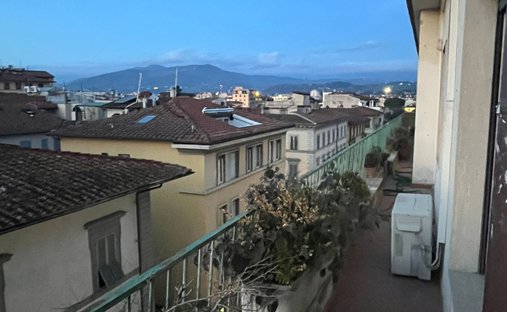 Penthouse in Center, Florence, Tuscany 1