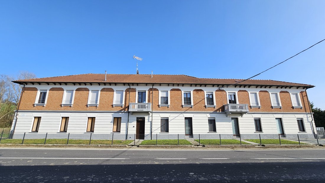 Estate in Castell'Alfero, Piedmont, Italy 2 - 17237551