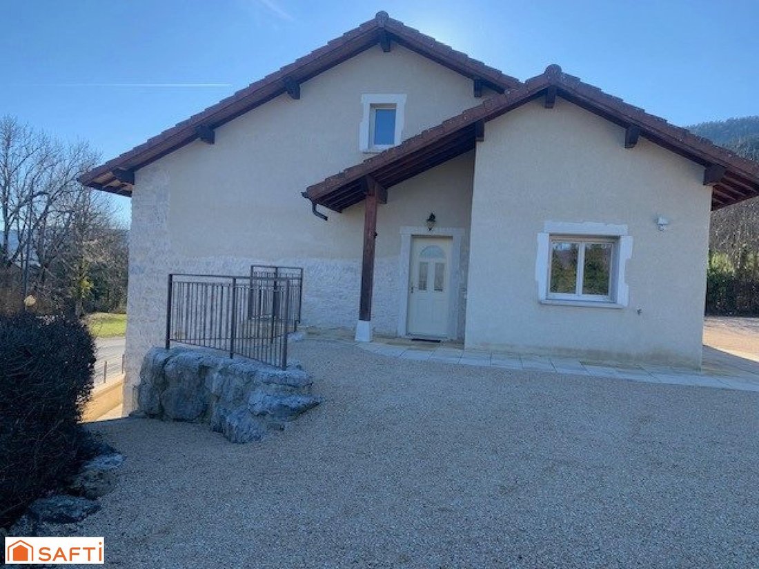 House in Belmont-Luthezieu, Valromey-sur-Seran, France 1 - 17370114