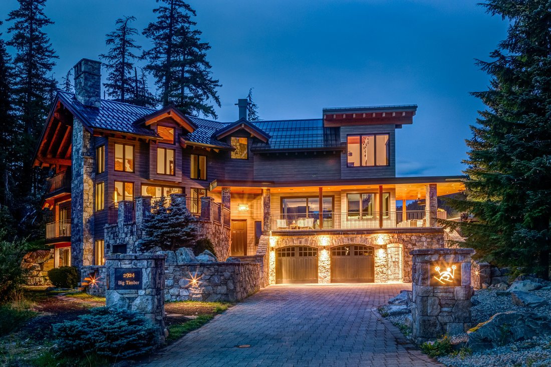 House in Whistler, British Columbia, Canada 1 - 17362273